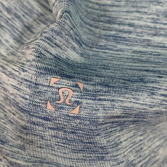 Lululemon Metal Vent Tech Blue Short Sleeve size M - Picture 6 of 12